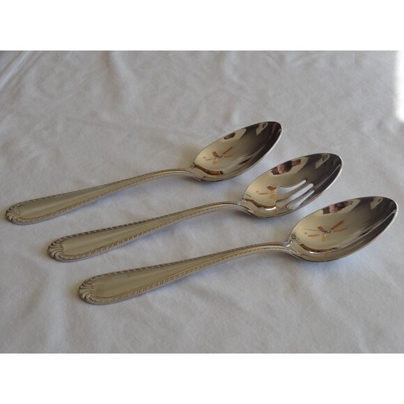 3x Reed & Barton Domain Serving Spoon Pierced Solid 8.5" Stainless Steel 18/10 - Picture 5 of 6